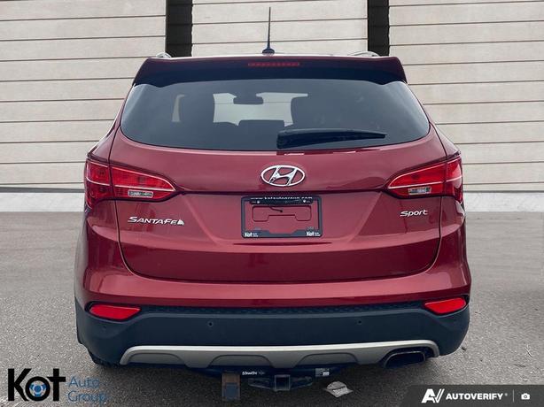 2013 Hyundai Santa Fe Premium TOW HITCH! HEATED SEATS! BLUETOOTH! image 5