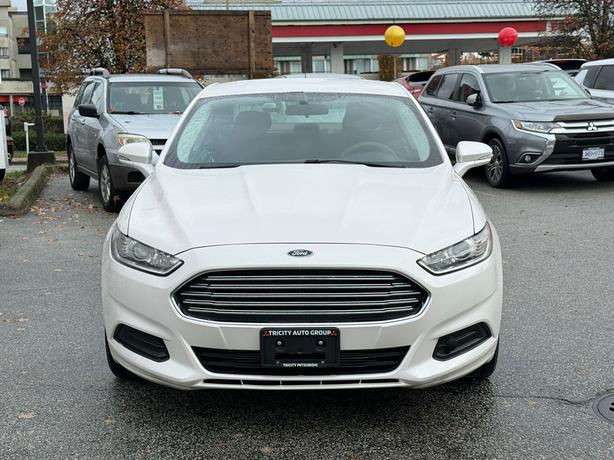 2013 Ford Fusion 4dr Sdn SE FWD image 3