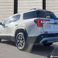 2023 GMC ACADIA thumbnail image 4