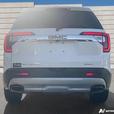2023 GMC ACADIA thumbnail image 5
