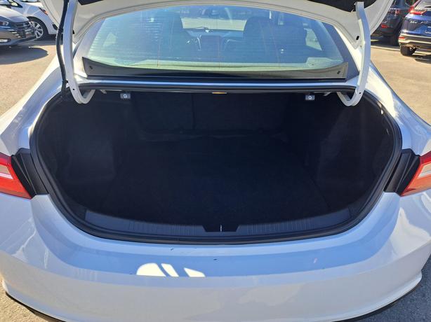 2023 Chevrolet Malibu 1LT image 8