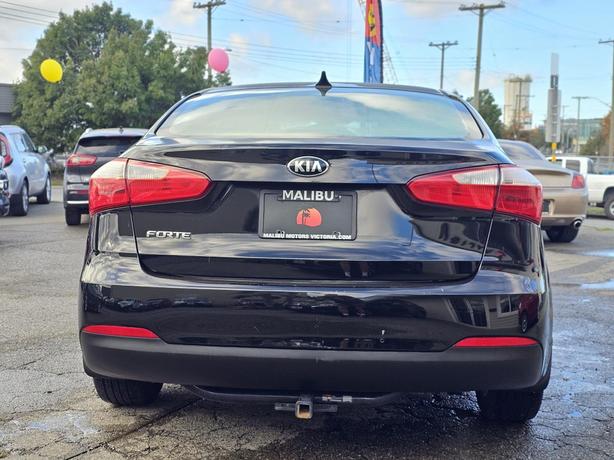2014 Kia Forte 4dr Sdn Auto LX image 3