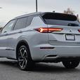 2024 Mitsubishi Outlander GT Premium S-AWC thumbnail image 7