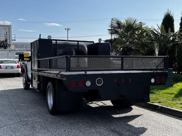 2016 Ford F-550 Crew Cab 12-Foot Flat Deck 4WD image 8