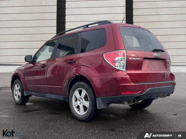 2010 SUBARU FORESTER image 4