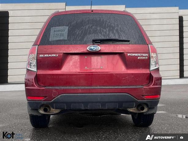 2010 SUBARU FORESTER image 5