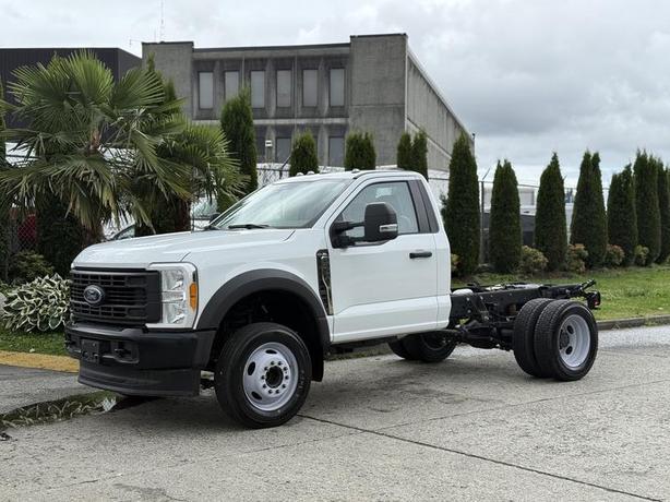 2023 Ford F-450 SD Super Duty XL Regular Cab 145wb Cab and Chassis image 5