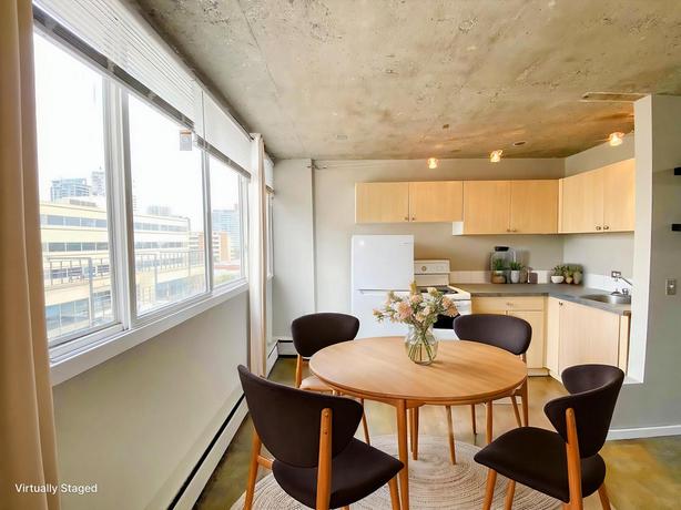 Bachelor Avenue Tower image 1