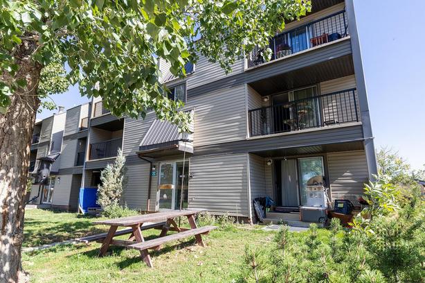 2 bedroom Windsor Green image 7