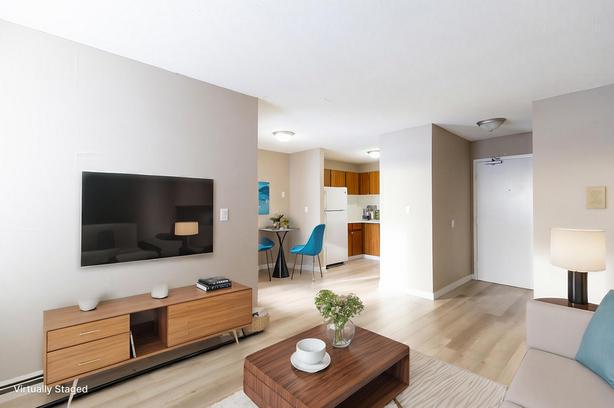 1 bedroom Cedarbrae Manor image 8