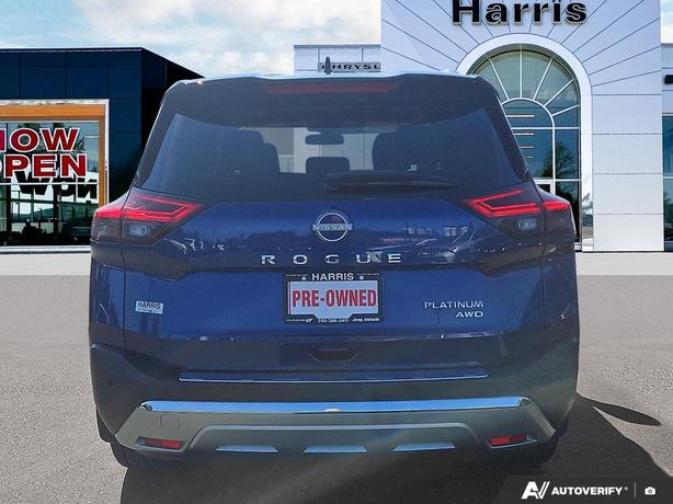 2022 Nissan Rogue Platinum AWD | One Owner! image 5