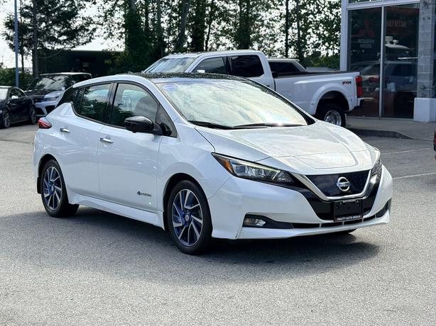 2019 Nissan LEAF SL - Leather, Navigation, 360 Camera, Heated Seats image 4
