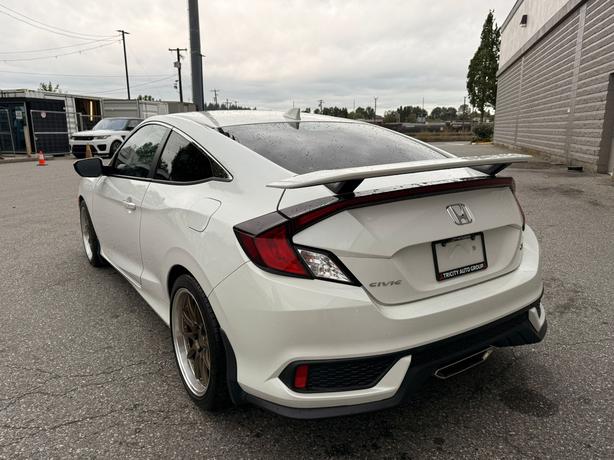 2017 Honda Civic Coupe Si - Manual Transmission, No Accidents, Sunroof image 8