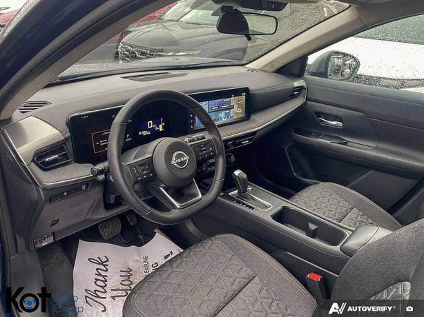 2025 Nissan Kicks SV REMOTE START! HEATED SEATS! BLUETOOTH APPLE CARPLAY! EMERGE image 6