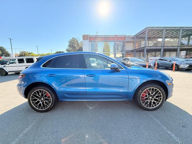 2016 Porsche Macan Turbo - Ventilated Seats, Panoramic Sunroof image 5