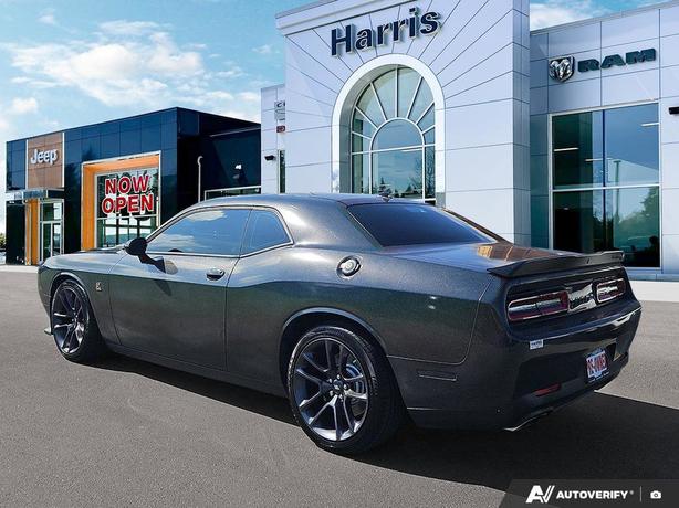 2023 Dodge Challenger Scat Pack 392 RWD | One Owner | No Reported Accidents! image 4