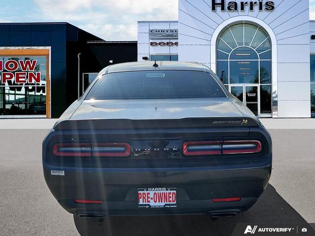 2023 Dodge Challenger Scat Pack 392 RWD | One Owner | No Reported Accidents! image 5