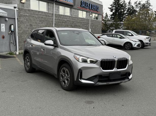 2024 BMW X1 xDrive28i AWD - Memory Seat & SiriusXM with 360L image 4