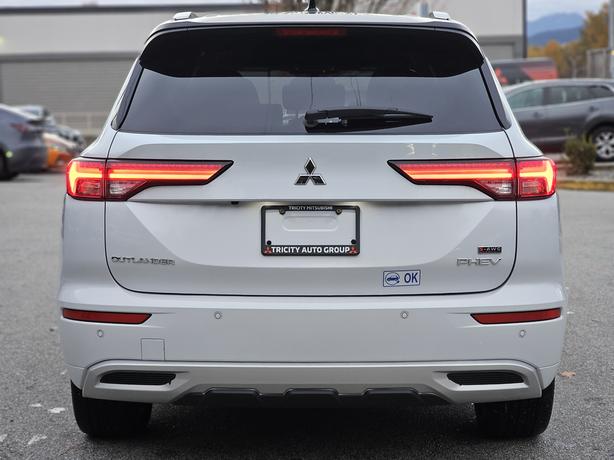 2024 Mitsubishi Outlander GT Premium - Massage Seats, Navigation, Sunroof image 6