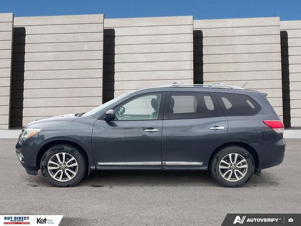 2013 Nissan Pathfinder SL AUTO GREY INTERIOR, HEATED LEATHER SEATS, PUSH START,  image 3