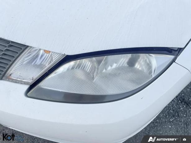 2003 PONTIAC SUNFIRE image 8