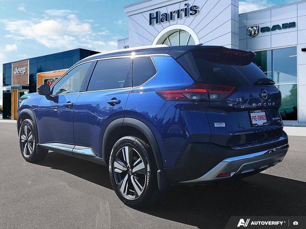 2022 Nissan Rogue Platinum AWD | One Owner! image 4
