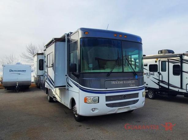 Used 2010 Holiday Rambler Arista 32SBT image 1