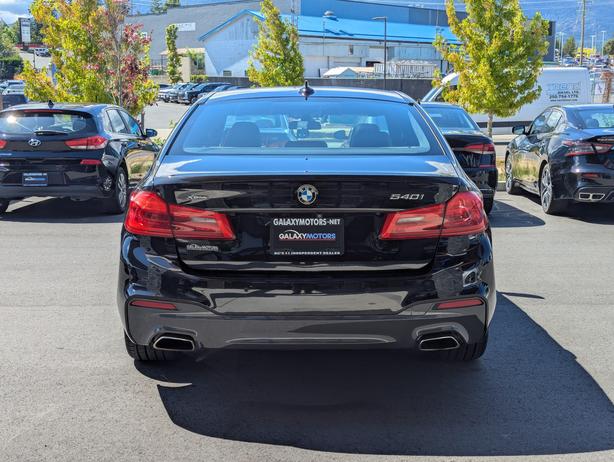 2018 BMW 5 Series 540i xDrive - No Accidents, Sunroof, Heated Seats image 7