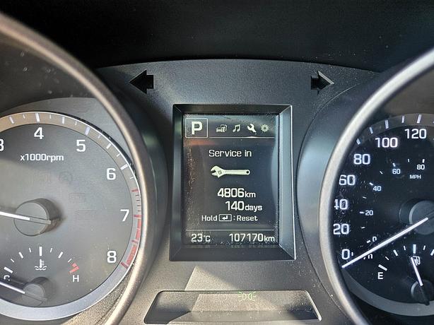 2018 Hyundai  Santa Fe Sport 2.4L image 8