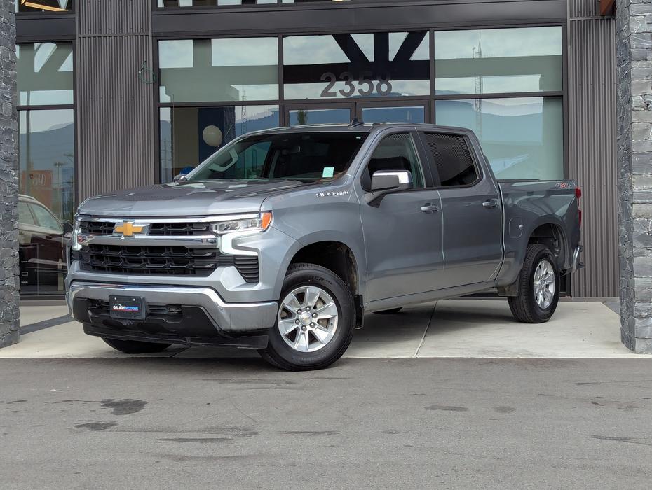 2025 Chevrolet Silverado 1500 LT - 5.3L V8, CrewCab, Short Box, 4x4 display photo