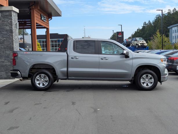 2025 Chevrolet Silverado 1500 LT - 5.3L V8, CrewCab, Short Box, 4x4 image 5