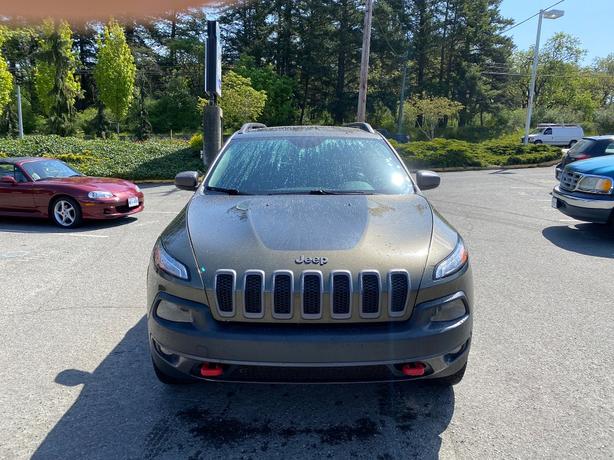 2014 Jeep  Cherokee Trailhawk image 2