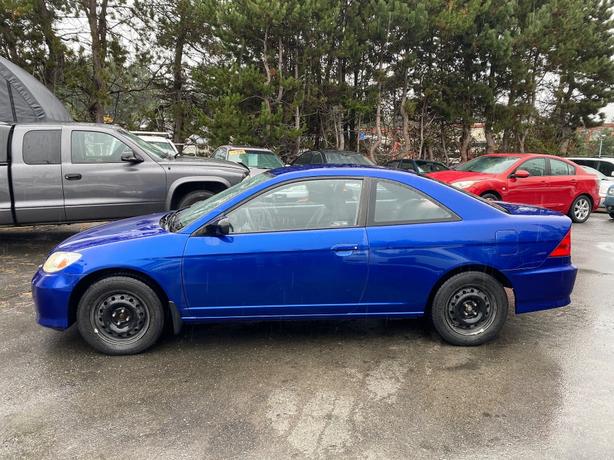 2004 Honda  Civic LX image 8