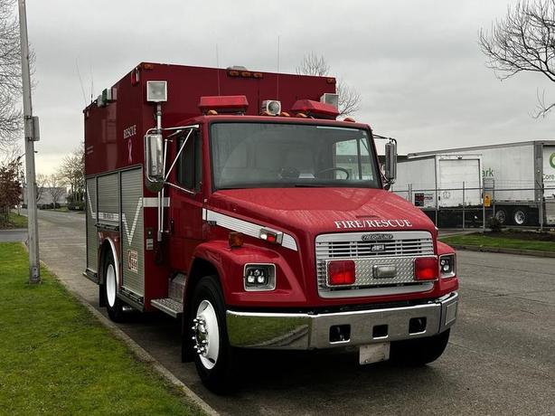 1995 Freightliner FL70 Firetruck With Air Brakes Diesel image 2