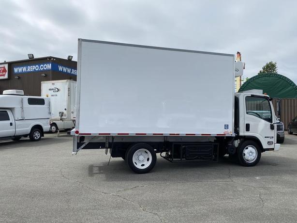 2019 Isuzu NRR 14 Foot Reefer Cube Van 3 Seater Diesel image 6
