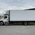 2018 Freightliner M2 106 22 Foot Cummins Reefer Cube Van thumbnail image 6