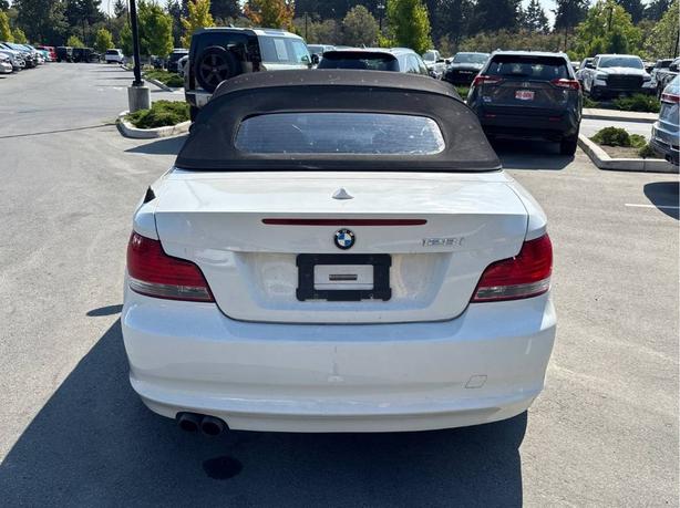 2008 BMW 1 Series 2dr Cabriolet 128i | Soft Top | Keyless Entry! image 6