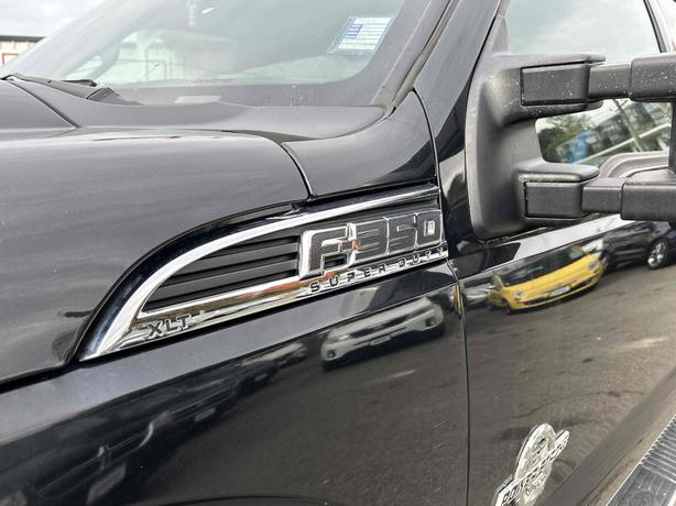 2015 Ford F-350 Super Duty image 4