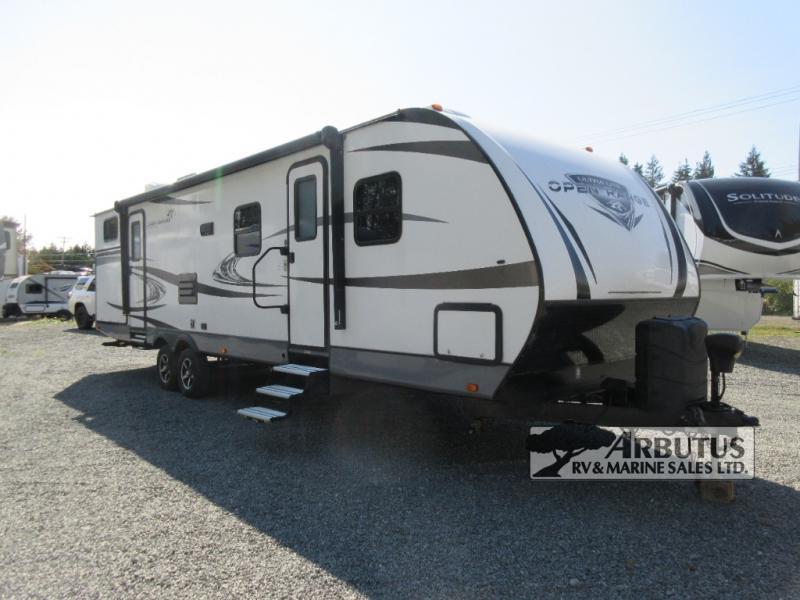 Used 2017 Highland Ridge RV Open Range Ultra Lite UT3110BH display photo