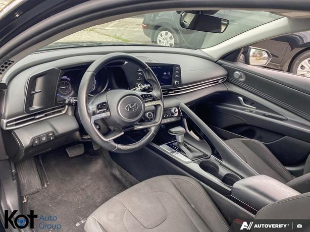 2022 Hyundai Elantra Hybrid Preferred BLUETOOTH APPLE CARPLAY! LANE KEEPING ASSI image 6