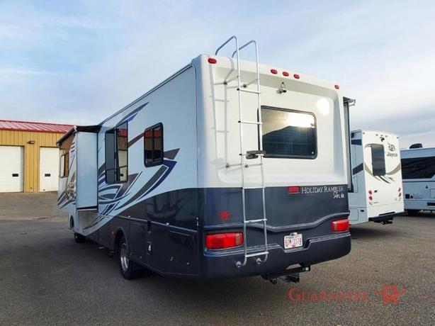 Used 2010 Holiday Rambler Arista 32SBT image 6