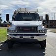 2009 GMC C5500 4X4 Topkick Service Truck Diesel thumbnail image 3