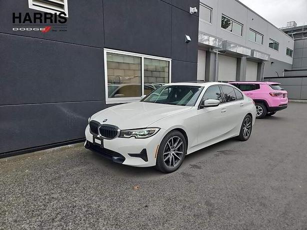 2019 BMW 3 Series 330i xDrive image 1
