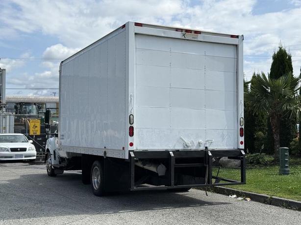 2014 International TerraStar 16-Foot Cube Van Box Truck Diesel image 8