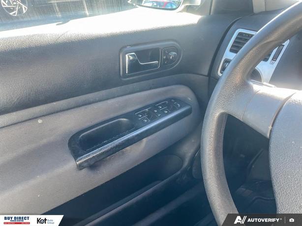 2009 Volkswagen Jetta City Base AUTO, GREY FABRIC INTERIOR, AUTO LOCKS AND WINDO image 8