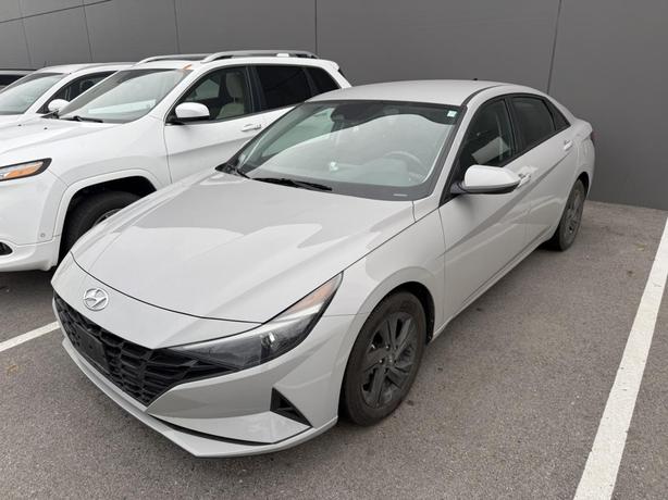 2021 Hyundai Elantra Preferred ! SMART CRUISE! BLINDSPOT! REAR CROSS TRAFFIC! image 2