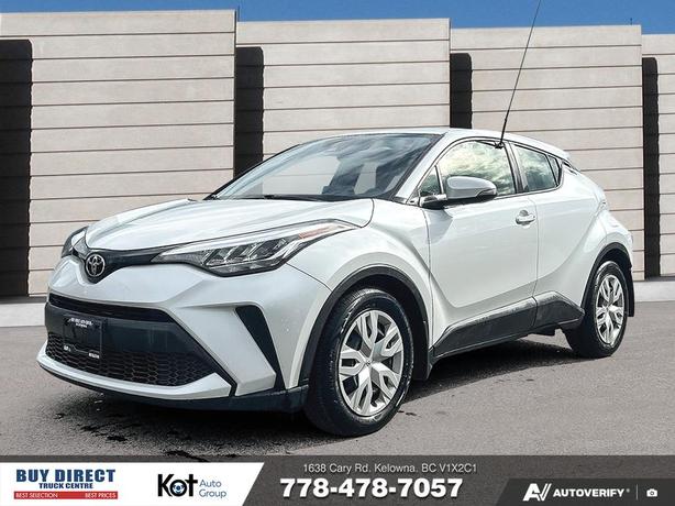 2022 Toyota C-HR LE AUTO, BLUETOOTH, BACK UP CAMERA, LANE ASSIST, HEATED FABRIC  image 1