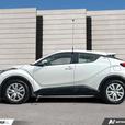 2022 Toyota C-HR LE AUTO, BLUETOOTH, BACK UP CAMERA, LANE ASSIST, HEATED FABRIC  thumbnail image 3