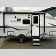 Used 2022 Venture RV Sonic Lite SL150VRB thumbnail image 3