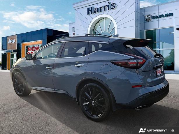 2021 Nissan Murano AWD SL | Keyless Start | Blind Spot Monitor! image 4